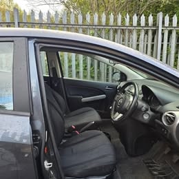 Used Mazda Mazda2 2010 for sale - 76187209: Photo 9