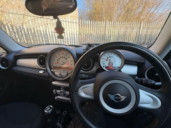 Used MINI Hatch 2009 for sale - 76186824: Photo 12