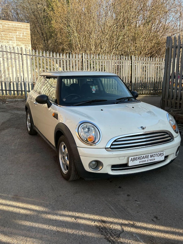 Used MINI Hatch 2009 for sale - 76186824: Photo 1