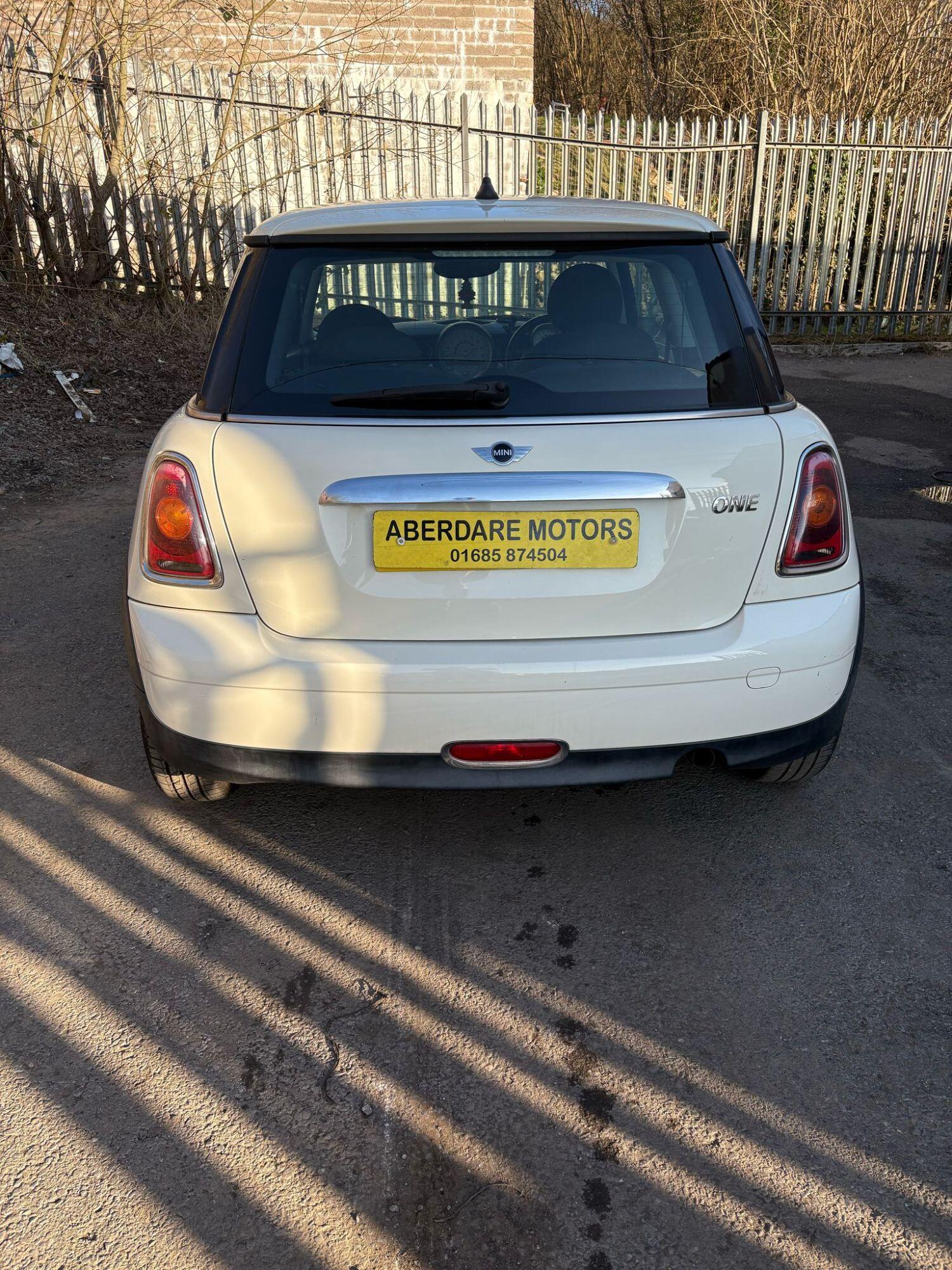 Used MINI Hatch 2009 for sale - 76186824: Photo 7