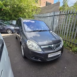 Used Vauxhall Zafira 2010 for sale - 76186743: Photo 1