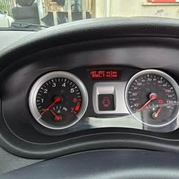 Used Renault Clio 2010 for sale - 76793297: Photo 11