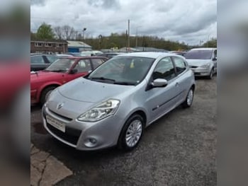 Used Renault Clio 2010 for sale - 76793297: Photo