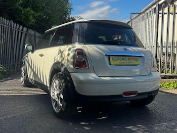 Used MINI Hatch 2009 for sale - 76186812: Photo