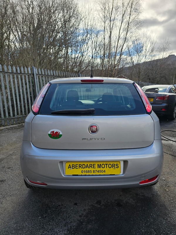 Used Fiat Punto 2012 for sale - 76187240: Photo 10