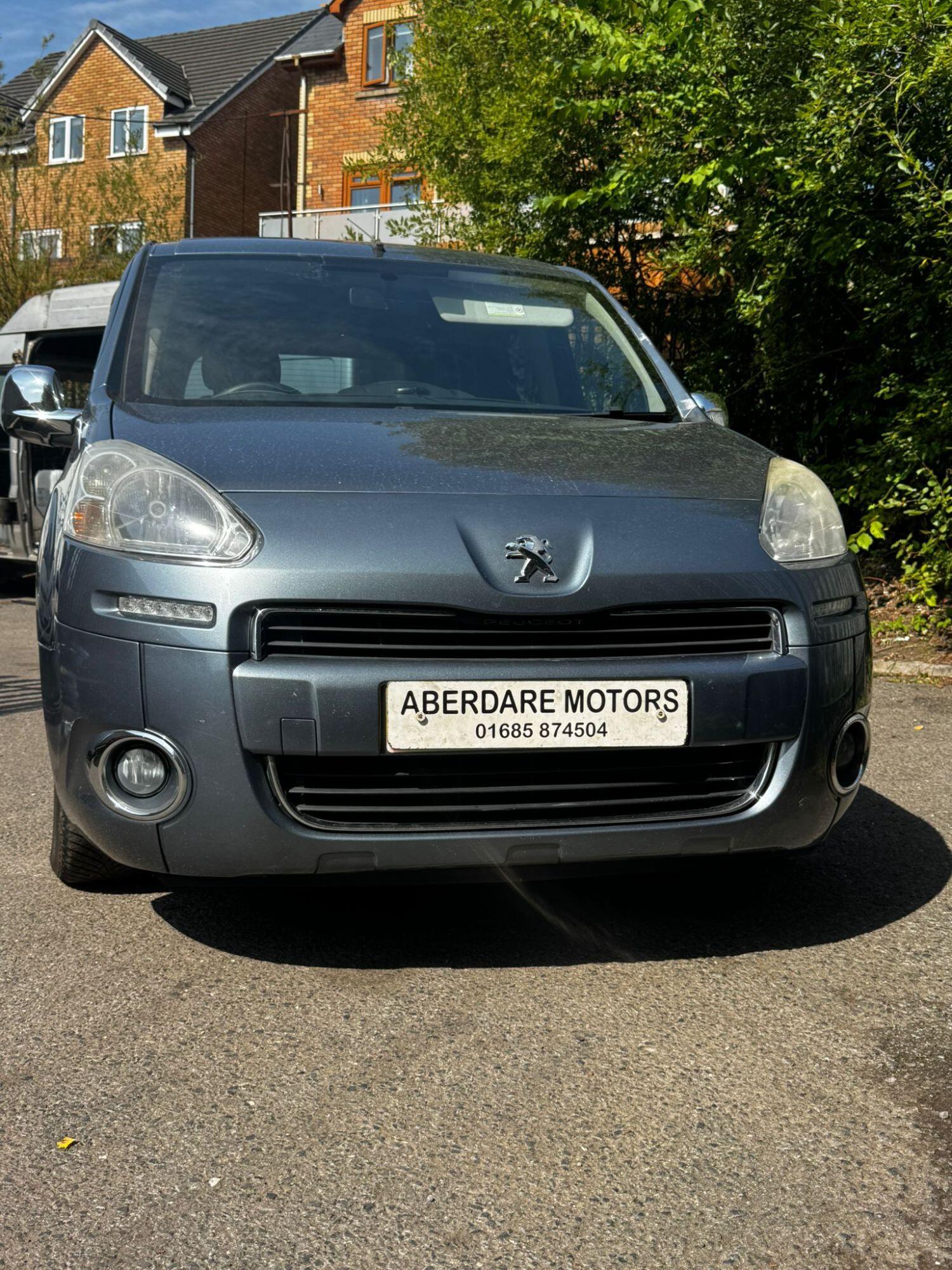 Used Peugeot Partner Tepee 2013 for sale - 76186629: Photo 3