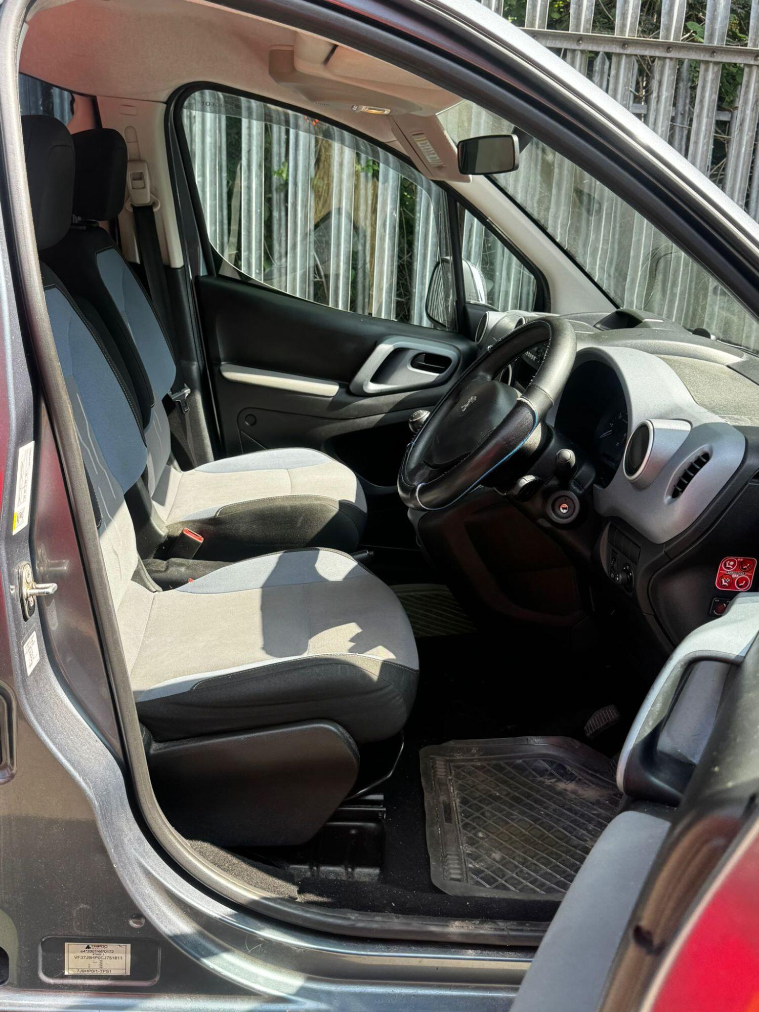 Used Peugeot Partner Tepee 2013 for sale - 76186629: Photo 8