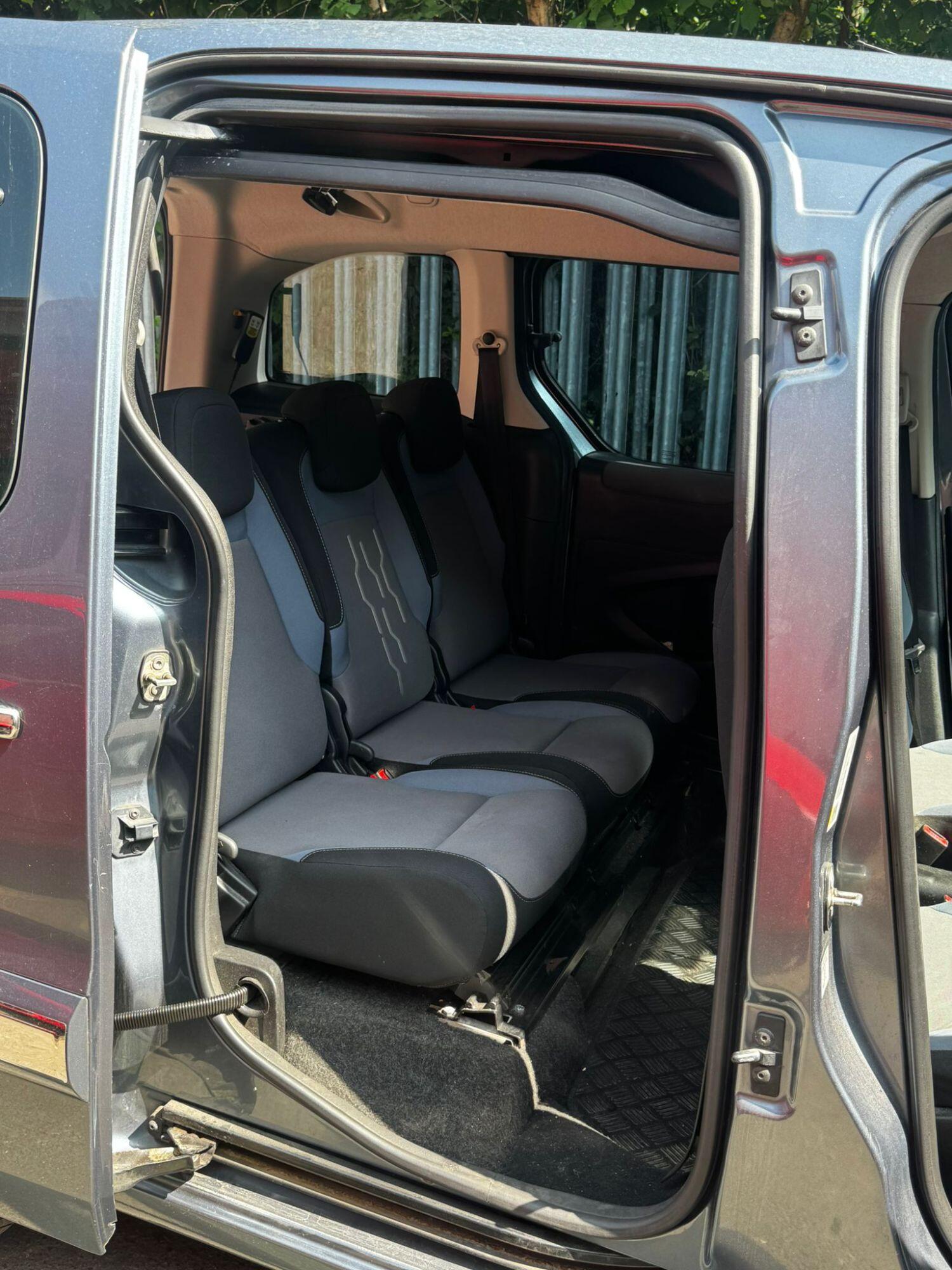 Used Peugeot Partner Tepee 2013 for sale - 76186629: Photo 9