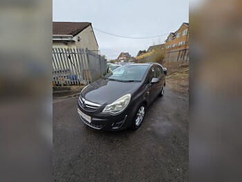 Used Vauxhall Corsa 2011 for sale - 76186695: Photo 3