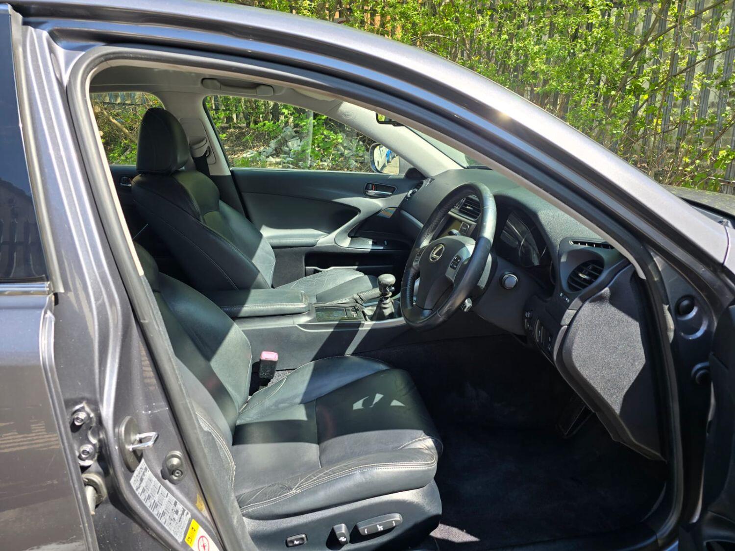 Used Lexus IS 2012 for sale - 76187248: Photo 9