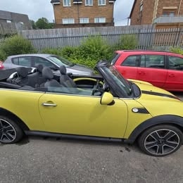 Used MINI Convertible 2010 for sale - 76186814: Photo 10