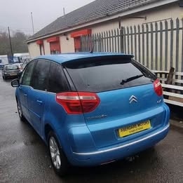 Used Citroen C4 Picasso 2010 for sale - 76186597: Photo 7
