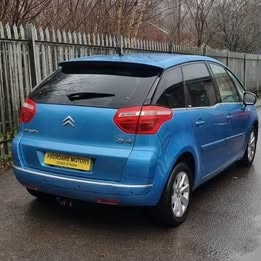 Used Citroen C4 Picasso 2010 for sale - 76186597: Photo 8