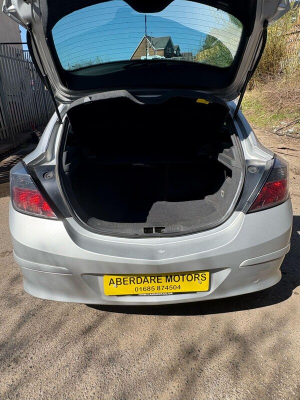 Used Vauxhall Astra 2010 for sale - 76186697: Photo 13