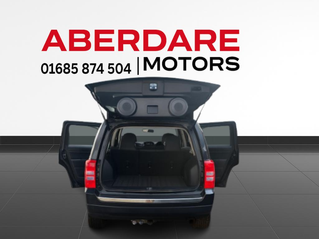 Used Jeep Patriot 2011 for sale - 77107619: Photo 4