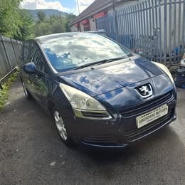 Used Peugeot 5008 2011 for sale - 76186829: Photo 1