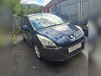 Peugeot - 5008