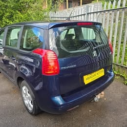 Used Peugeot 5008 2011 for sale - 76186829: Photo 5