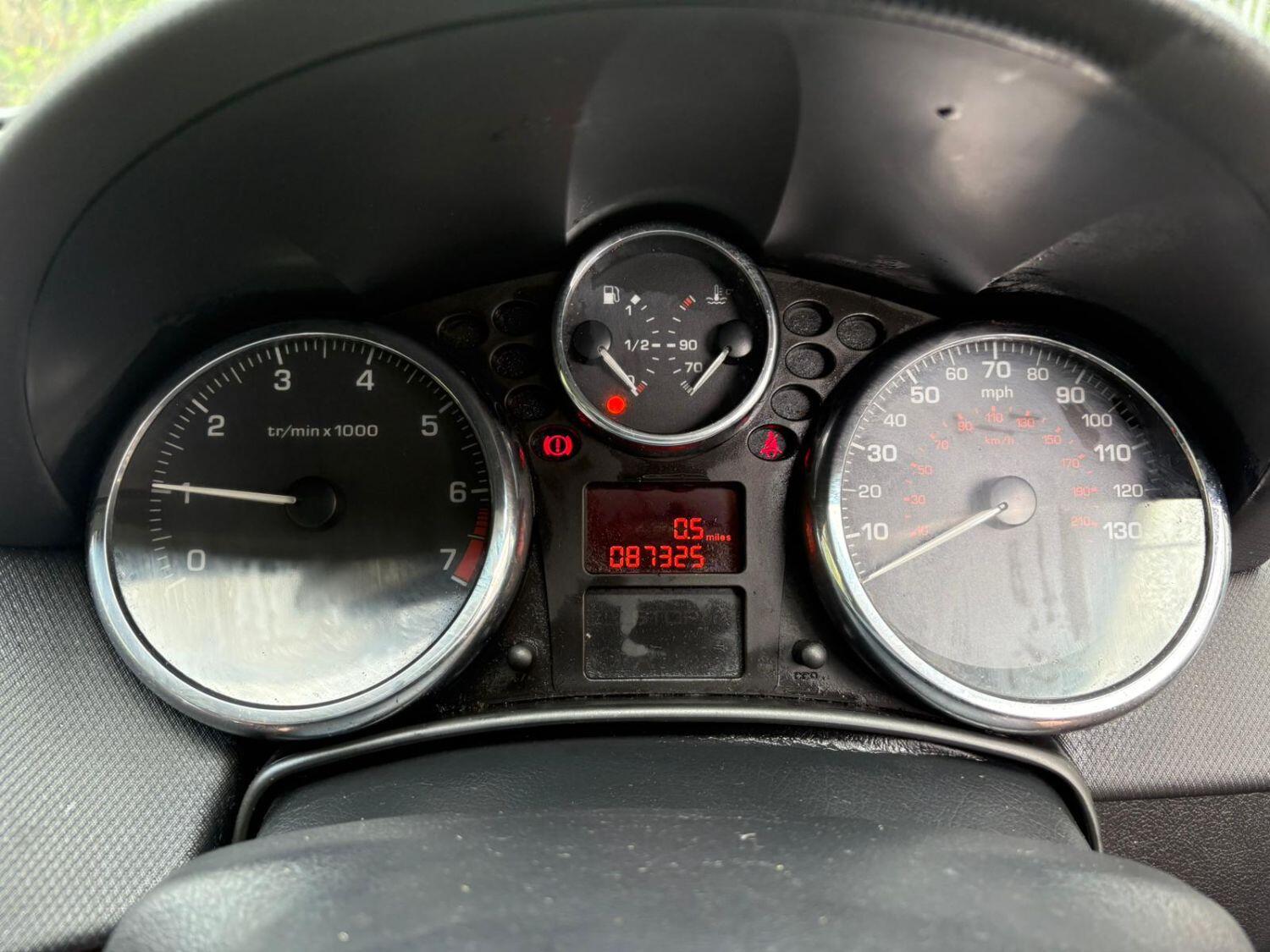 Used Peugeot 308 2009 for sale - 76186835: Photo 11