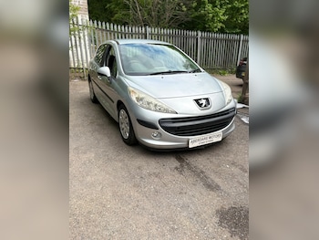 Peugeot - 308