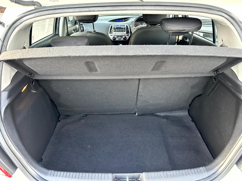 Used Hyundai i20 2014 for sale - 76019377: Photo 11