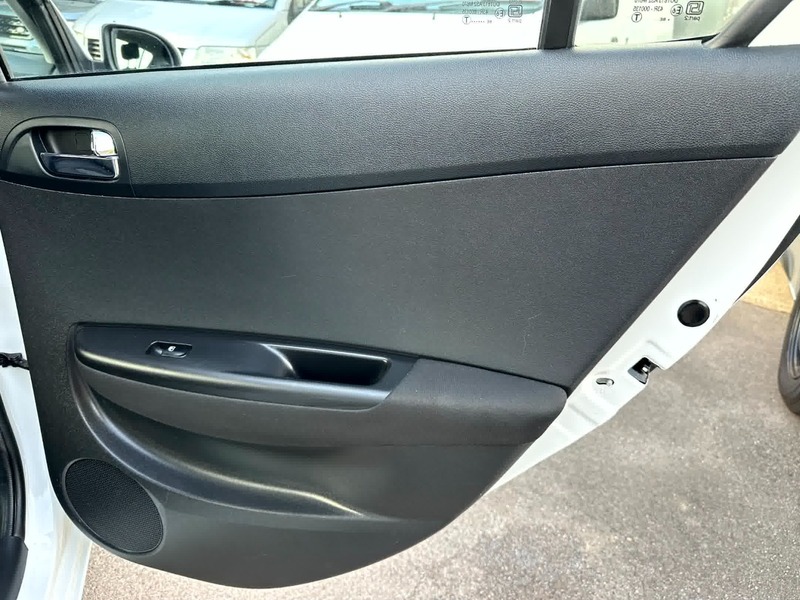 Used Hyundai i20 2014 for sale - 76019377: Photo 24