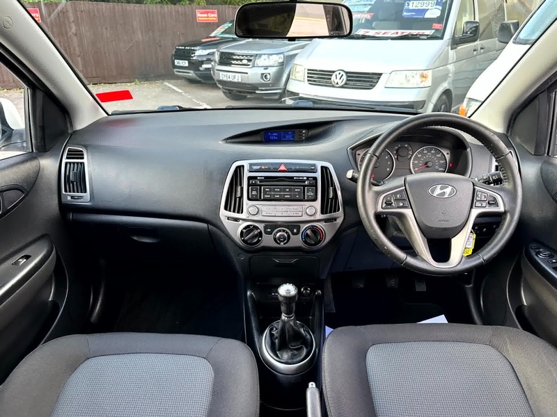 Used Hyundai i20 2014 for sale - 76019377: Photo 7