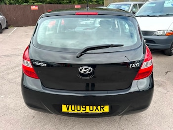 Used Hyundai i20 2009 for sale - 75987004: Photo 3