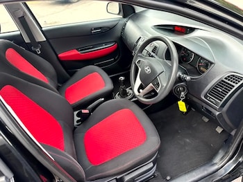 Used Hyundai i20 2009 for sale - 75987004: Photo 4