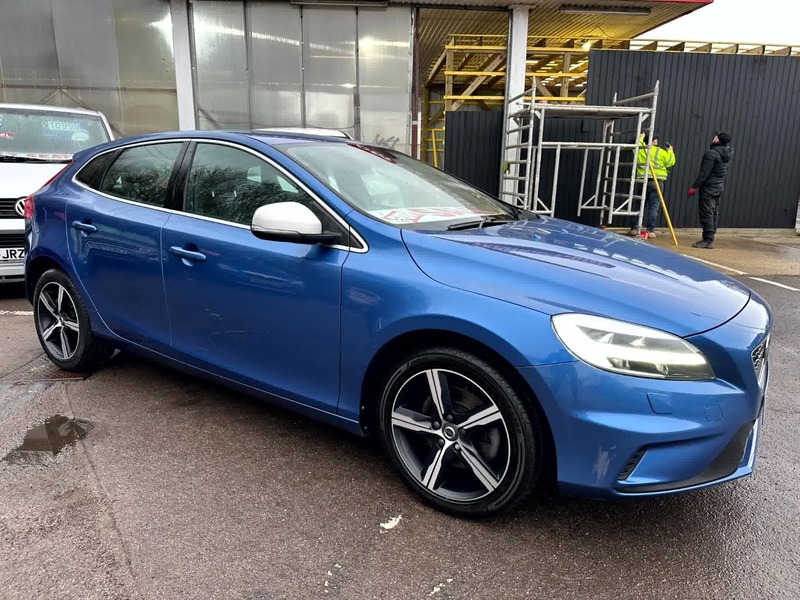 Used Volvo V40 2017 for sale - 77027726: Photo 23