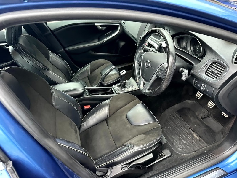 Used Volvo V40 2017 for sale - 77027726: Photo 4