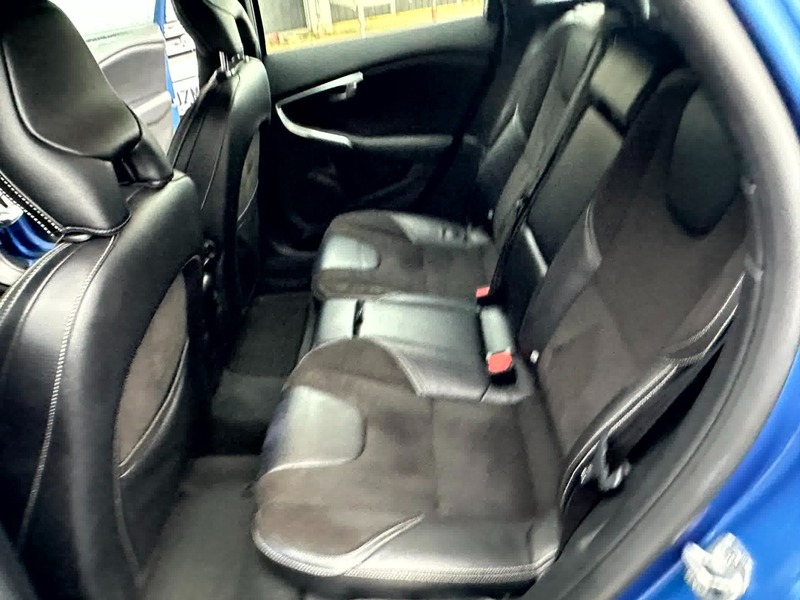 Used Volvo V40 2017 for sale - 77027726: Photo 9