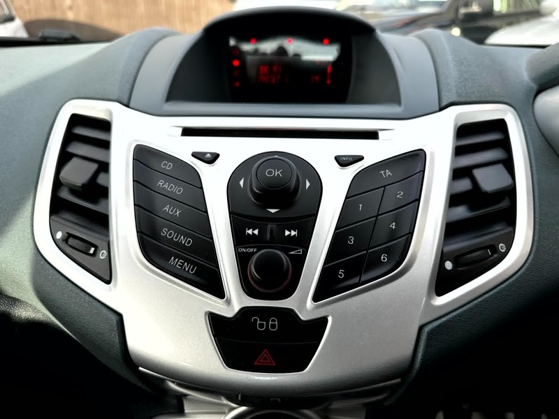 Used Ford Fiesta 2009 for sale - 77236928: Photo 10