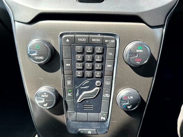 Used Volvo V40 2013 for sale - 74684666: Photo 10