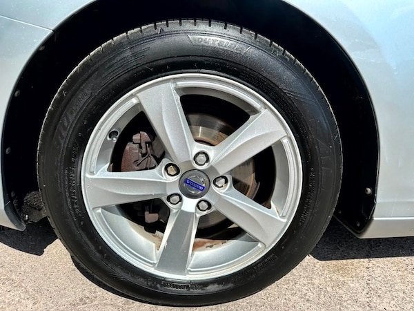 Used Volvo V40 2013 for sale - 74684666: Photo 19
