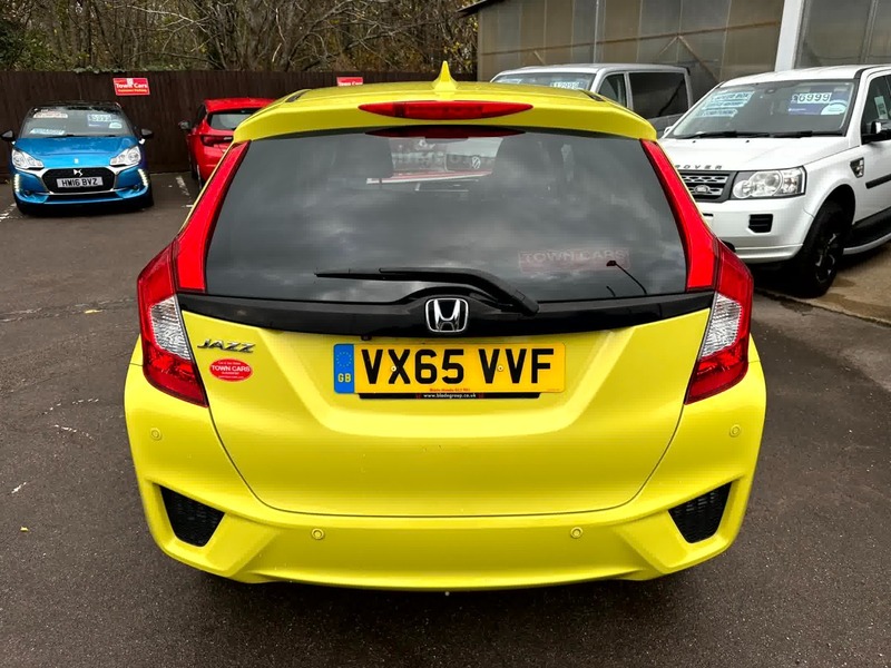 Used Honda Jazz 2015 for sale - 76527296: Photo 3