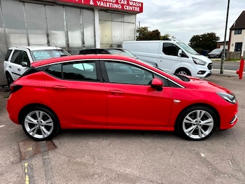Used Vauxhall Astra 2018 for sale - 76093073: Photo 2