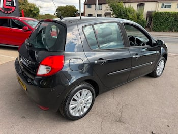 Used Renault Clio 2009 for sale - 79686914: Photo