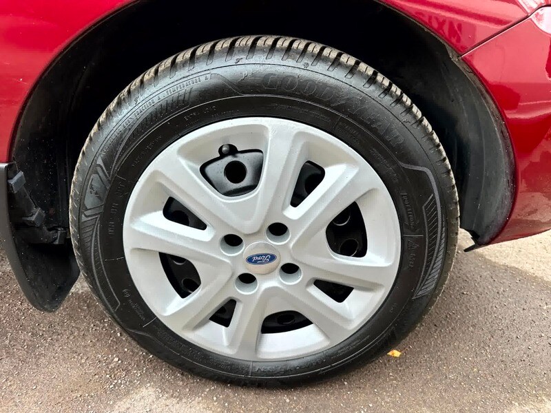 Used Ford Fusion 2003 for sale - 76482620: Photo 26