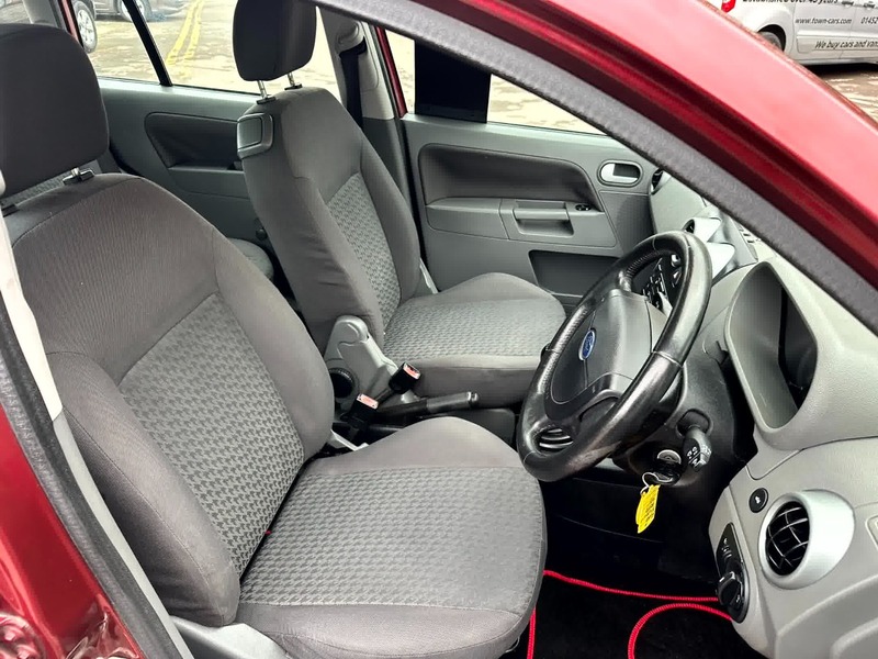 Used Ford Fusion 2003 for sale - 76482620: Photo 7