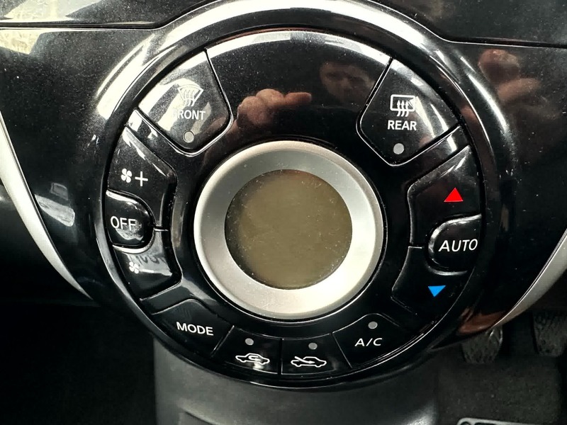 Used Nissan Note 2015 for sale - 76986599: Photo 12