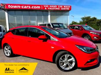 2016 - SRI -ONLY 31520 MILES, 1 FORMER OWNER, SERVICE HISTORY, LANE ASSIST, BLUETO 5-Door