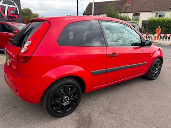 Used Ford Fiesta 2007 for sale - 79323652: Photo