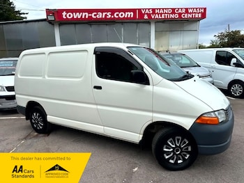 Used Toyota HiAce 2001 for sale - 75924361: Photo