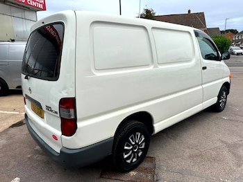 Used Toyota HiAce 2001 for sale - 75924361: Photo