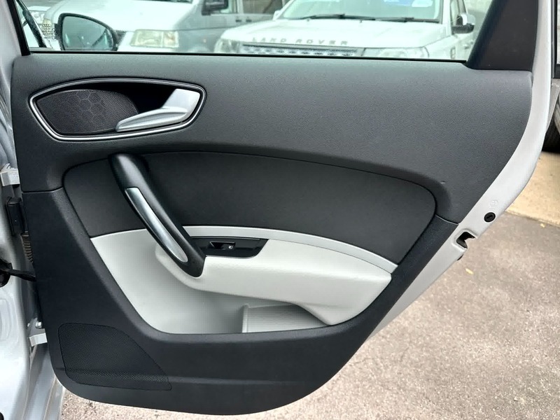 Used Audi A1 2013 for sale - 76093078: Photo 12