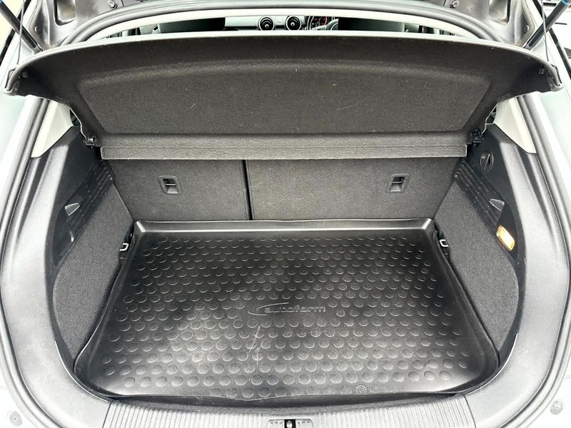 Used Audi A1 2013 for sale - 76093078: Photo 6
