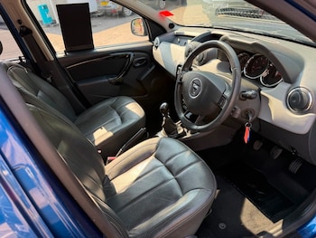 Used Dacia Duster 2014 for sale - 78382036: Photo