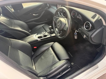 Used Mercedes-Benz GL Class 2017 for sale - 79121039: Photo