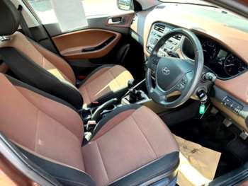 Used Hyundai i20 2015 for sale - 74827259: Photo